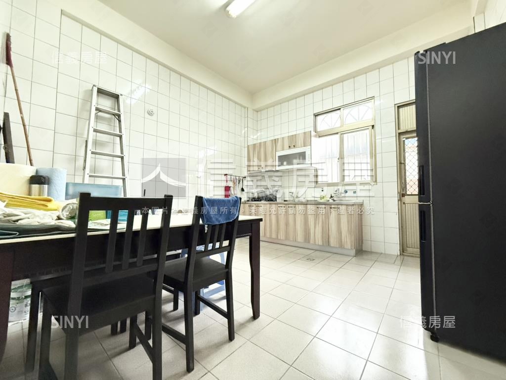 近三和國小別墅房屋室內格局與周邊環境