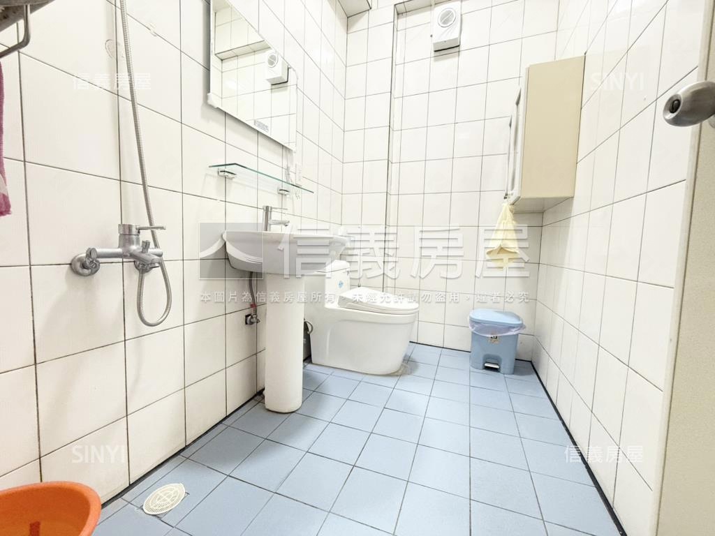 近三和國小別墅房屋室內格局與周邊環境