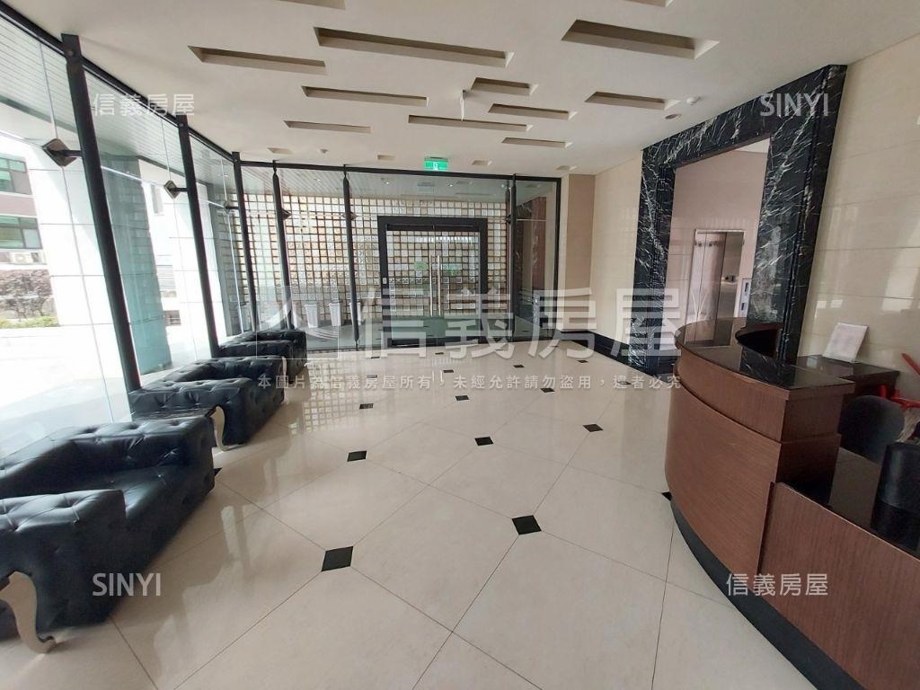 野村賞持三房車位房屋室內格局與周邊環境