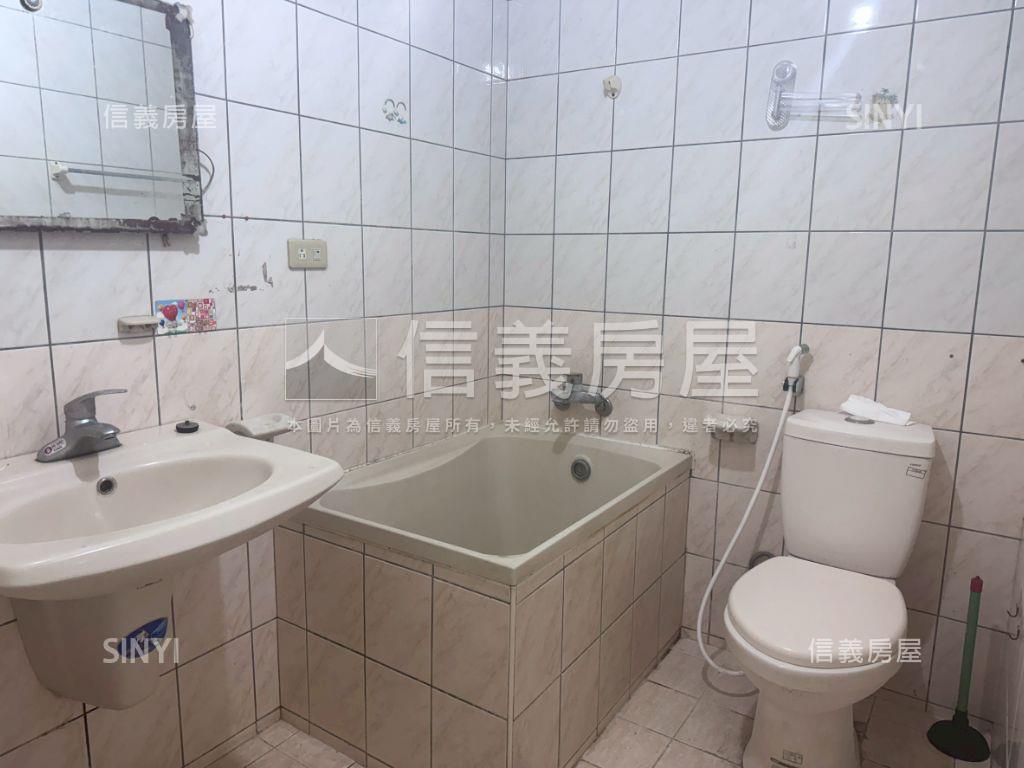 獅子林三房起家厝旺房屋室內格局與周邊環境