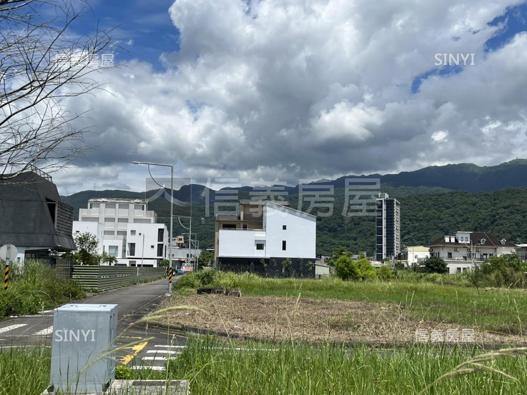 建地＝頭城重劃區＝臨市區房屋室內格局與周邊環境