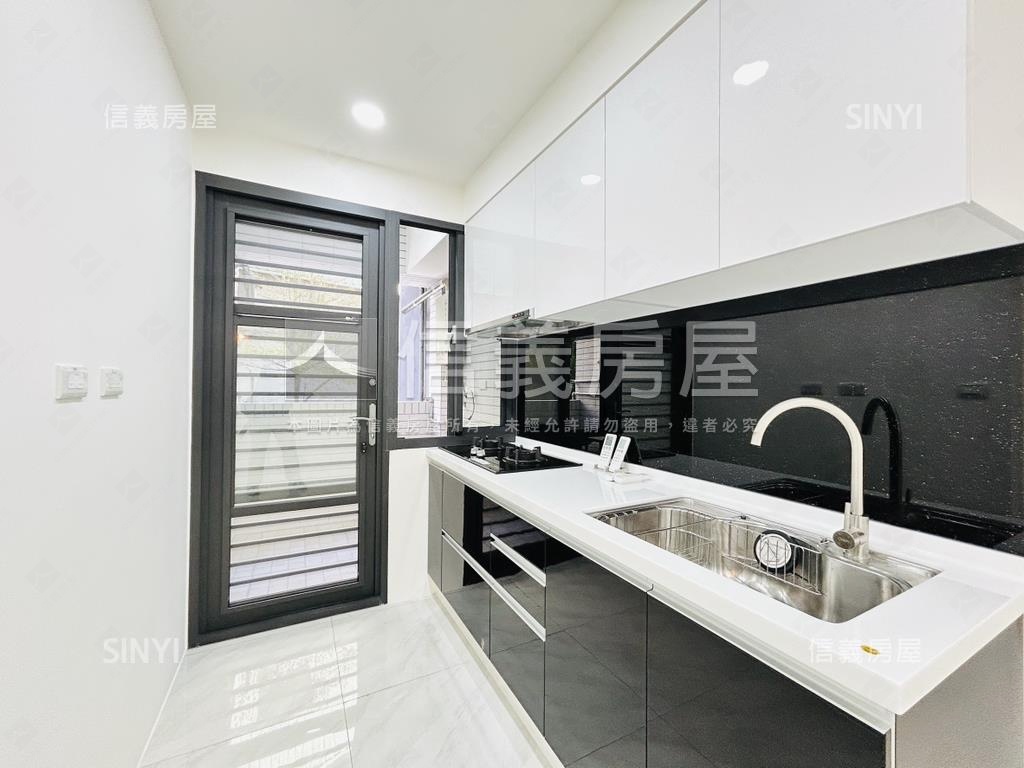 近捷運新裝潢美屋房屋室內格局與周邊環境