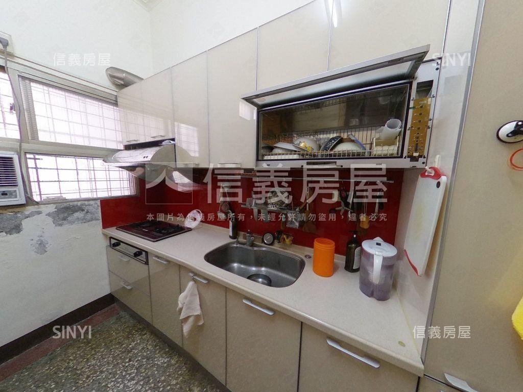 後驛商圈正街透天房屋室內格局與周邊環境