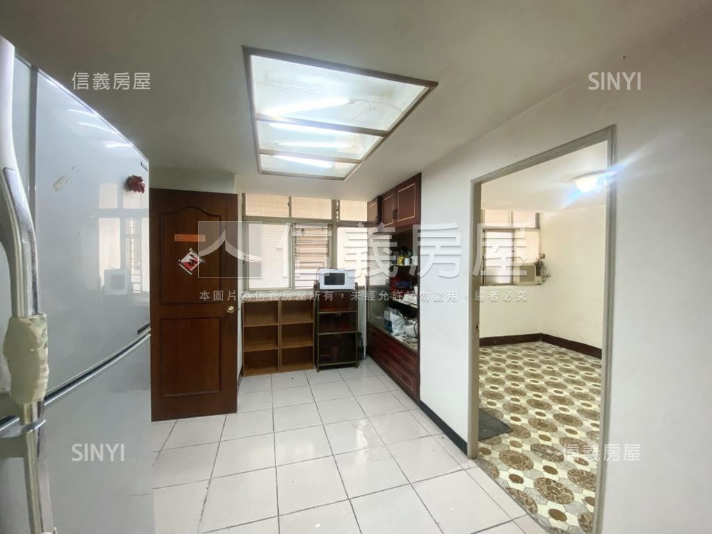 大安區公寓２樓房屋室內格局與周邊環境