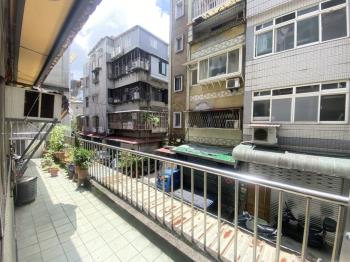 大安區公寓２樓