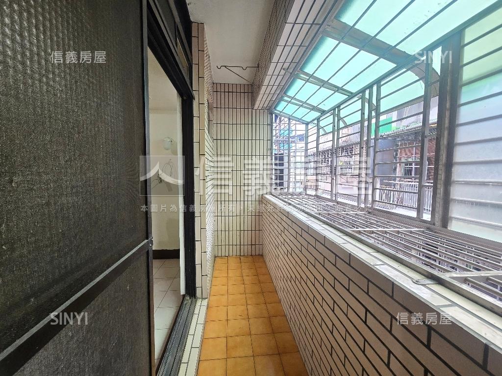 三重小資三房好屋房屋室內格局與周邊環境