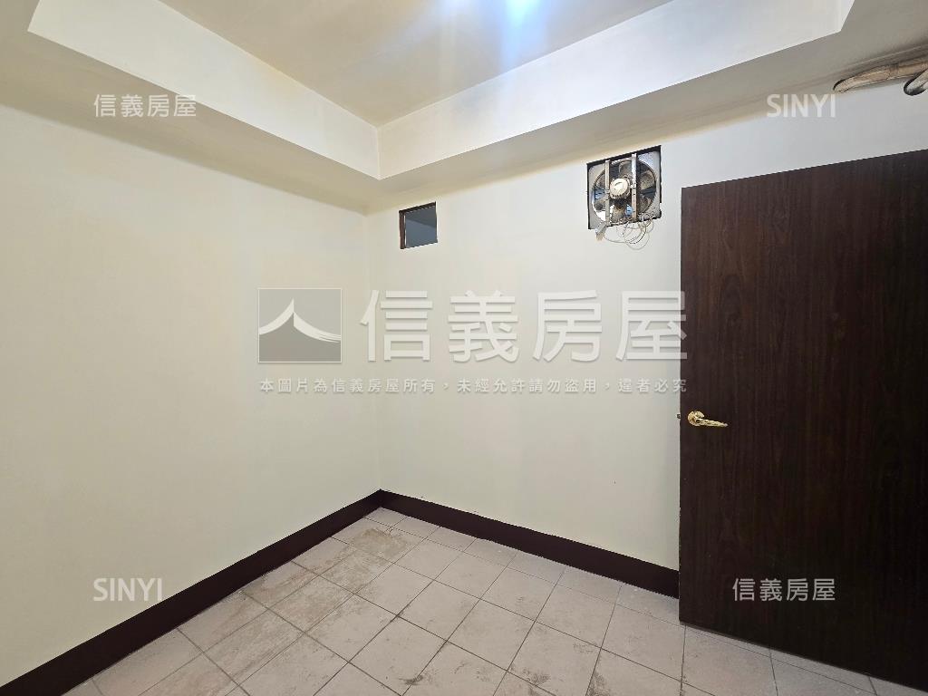 三重小資三房好屋房屋室內格局與周邊環境