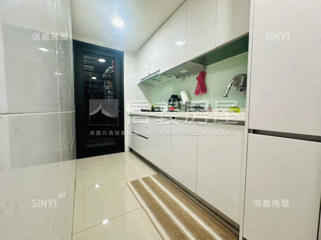 質感興時代高樓層視野三房房屋室內格局與周邊環境