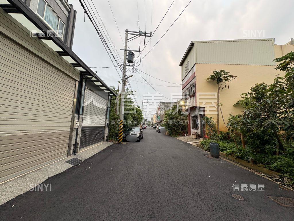 屋況佳！伸港輕屋齡別墅房屋室內格局與周邊環境