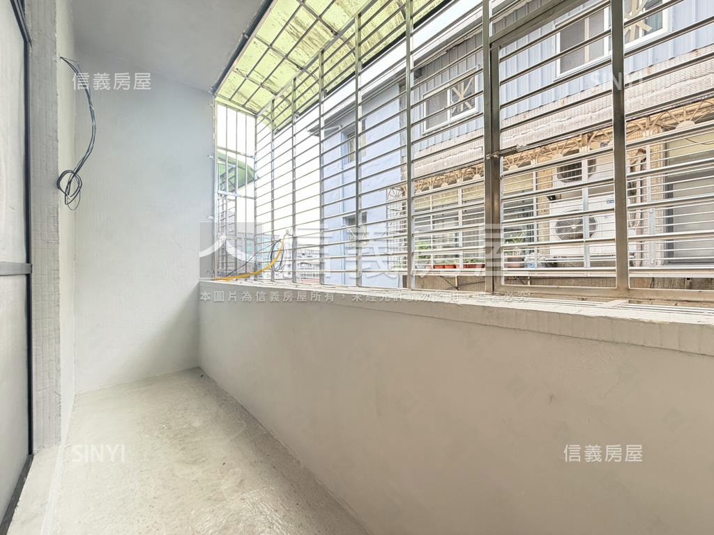 未來捷運美寓房屋室內格局與周邊環境