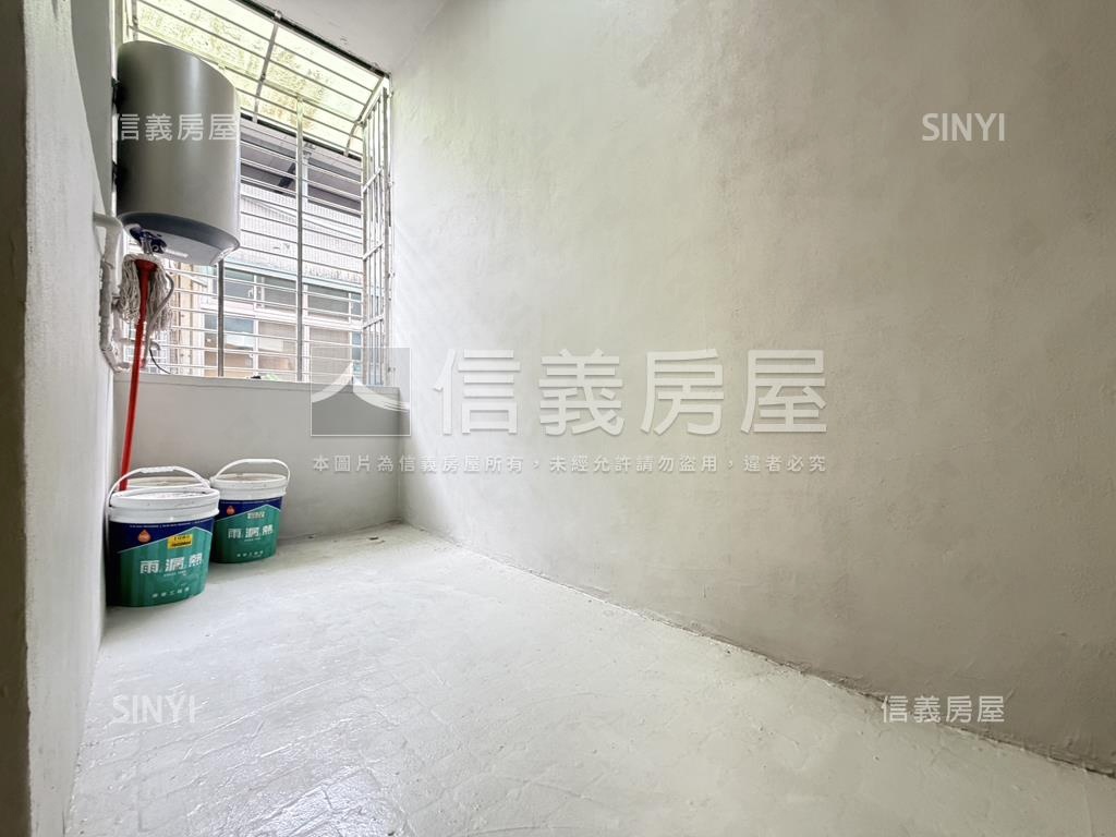 未來捷運美寓房屋室內格局與周邊環境