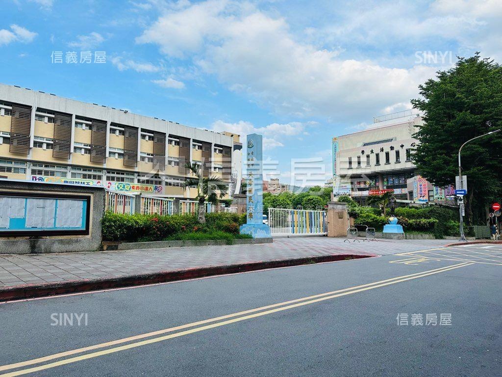 天母美寓房屋室內格局與周邊環境