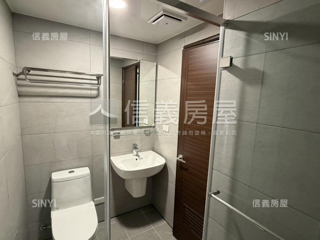 寶欣上漾近交流道三房車位房屋室內格局與周邊環境