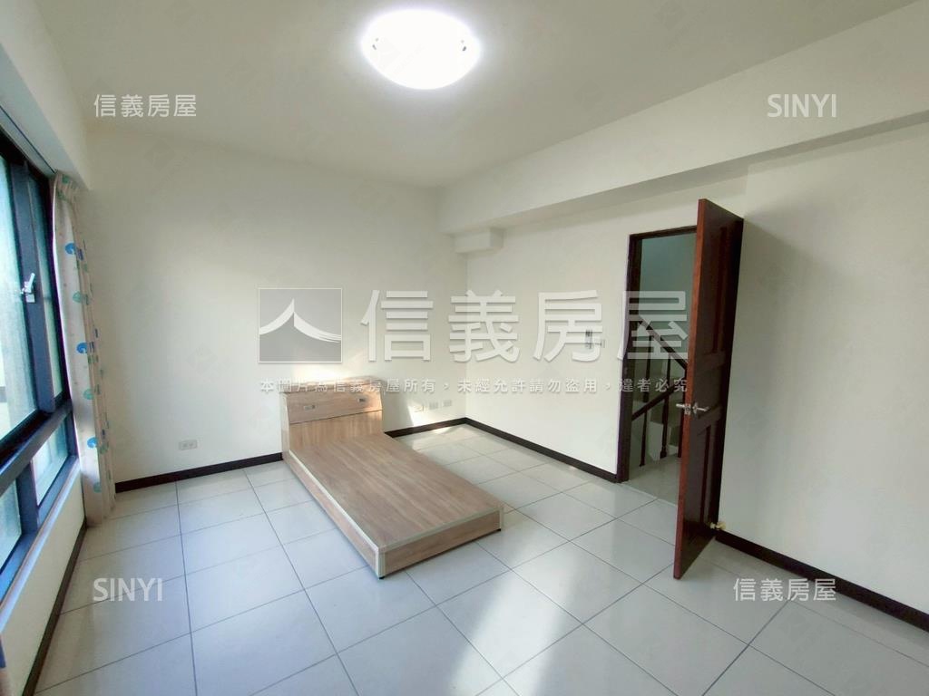 和美國小旁美別墅房屋室內格局與周邊環境