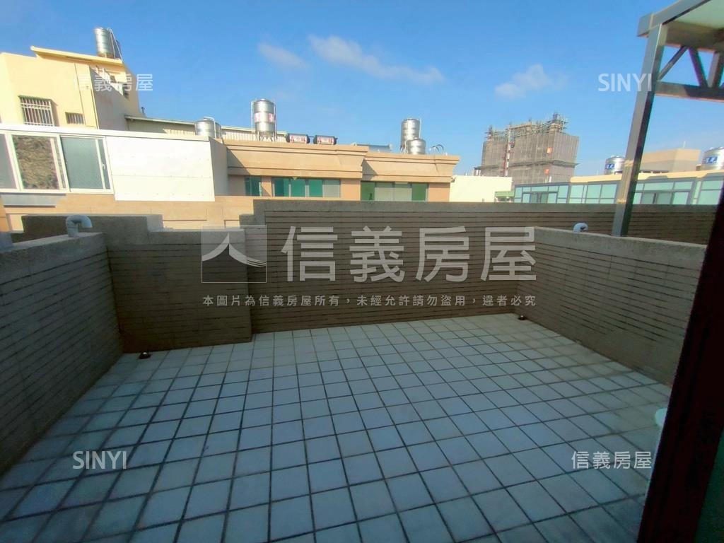 和美國小旁美別墅房屋室內格局與周邊環境
