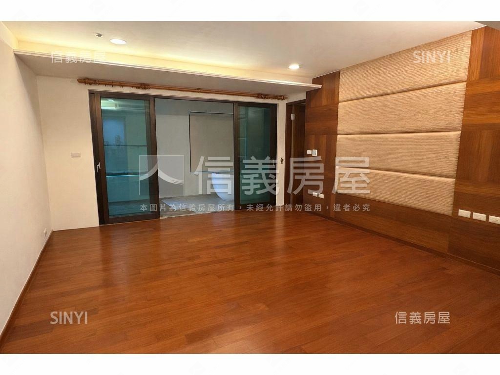 福樺高樓謐境奢華豪邸房屋室內格局與周邊環境