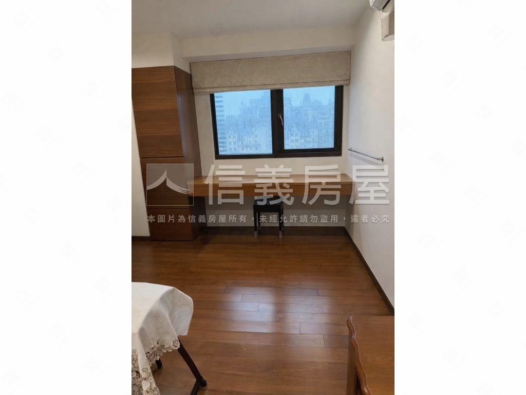 福樺高樓謐境奢華豪邸房屋室內格局與周邊環境