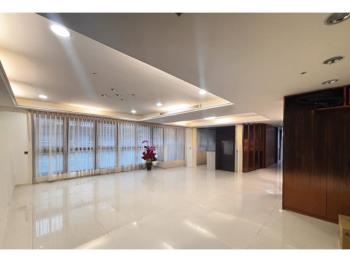 福樺高樓謐境奢華豪邸