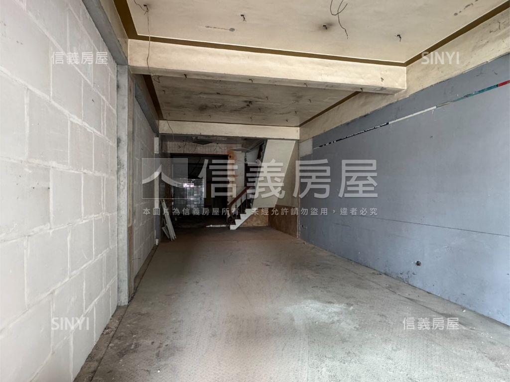 海佃路一段店面房屋室內格局與周邊環境