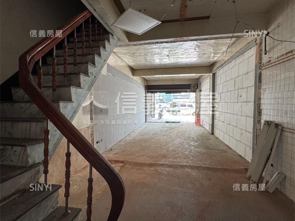 海佃路一段店面房屋室內格局與周邊環境