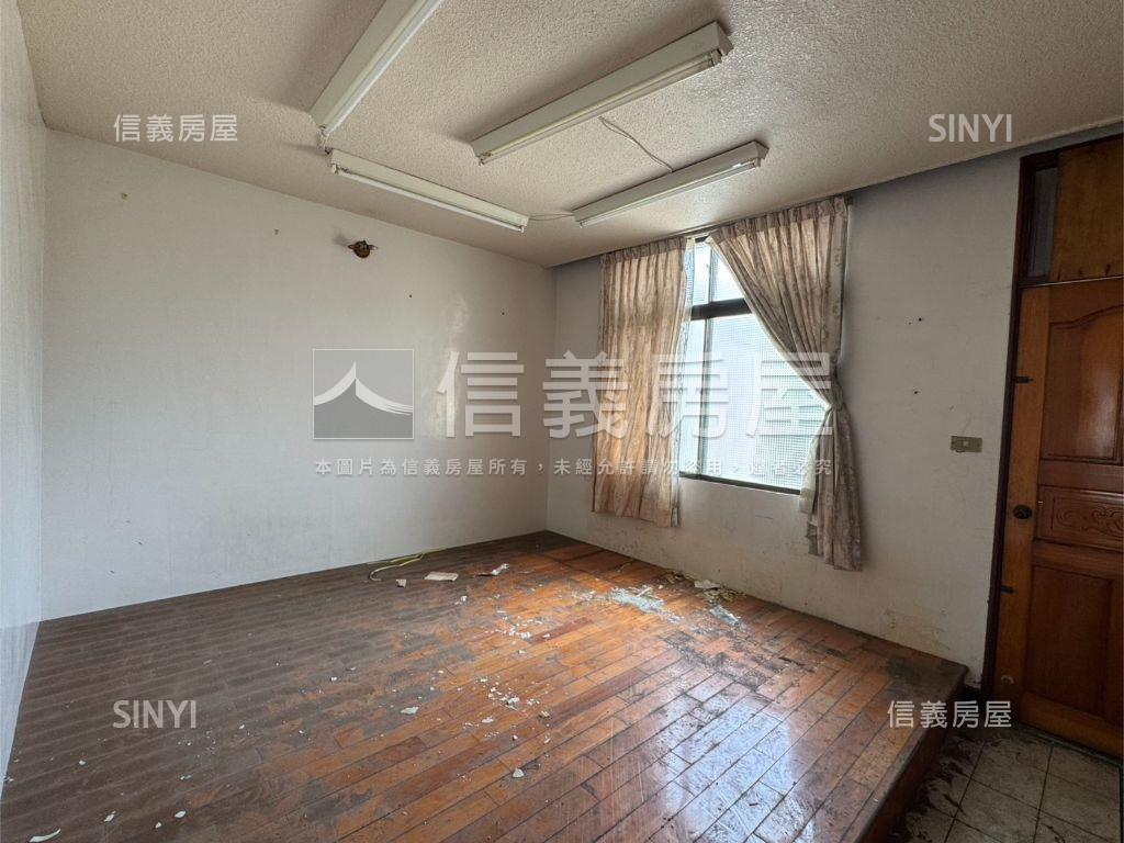 海佃路一段店面房屋室內格局與周邊環境