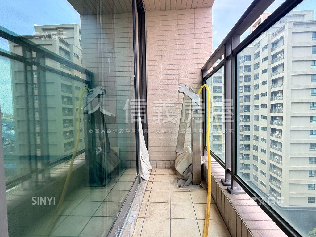 水岸之星高樓兩房兩衛平車房屋室內格局與周邊環境