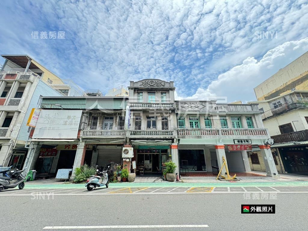 西子灣‧濱海一路透店Ｂ房屋室內格局與周邊環境