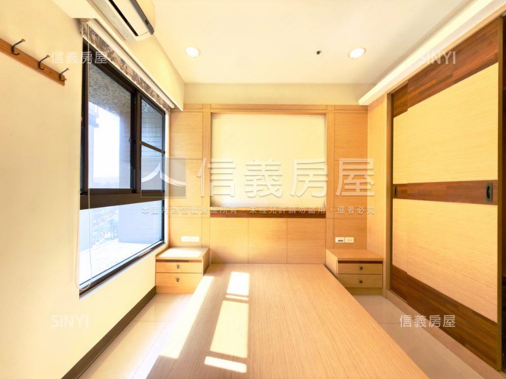 農十六輕軌高樓兩房車位房屋室內格局與周邊環境