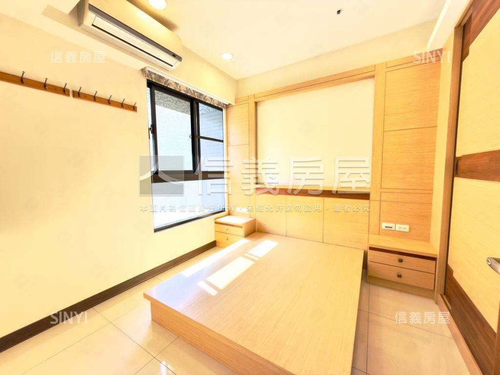 農十六輕軌高樓兩房車位房屋室內格局與周邊環境