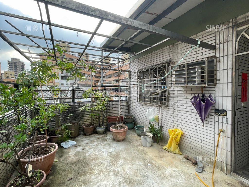 大空間稀有邊間釋出房屋室內格局與周邊環境