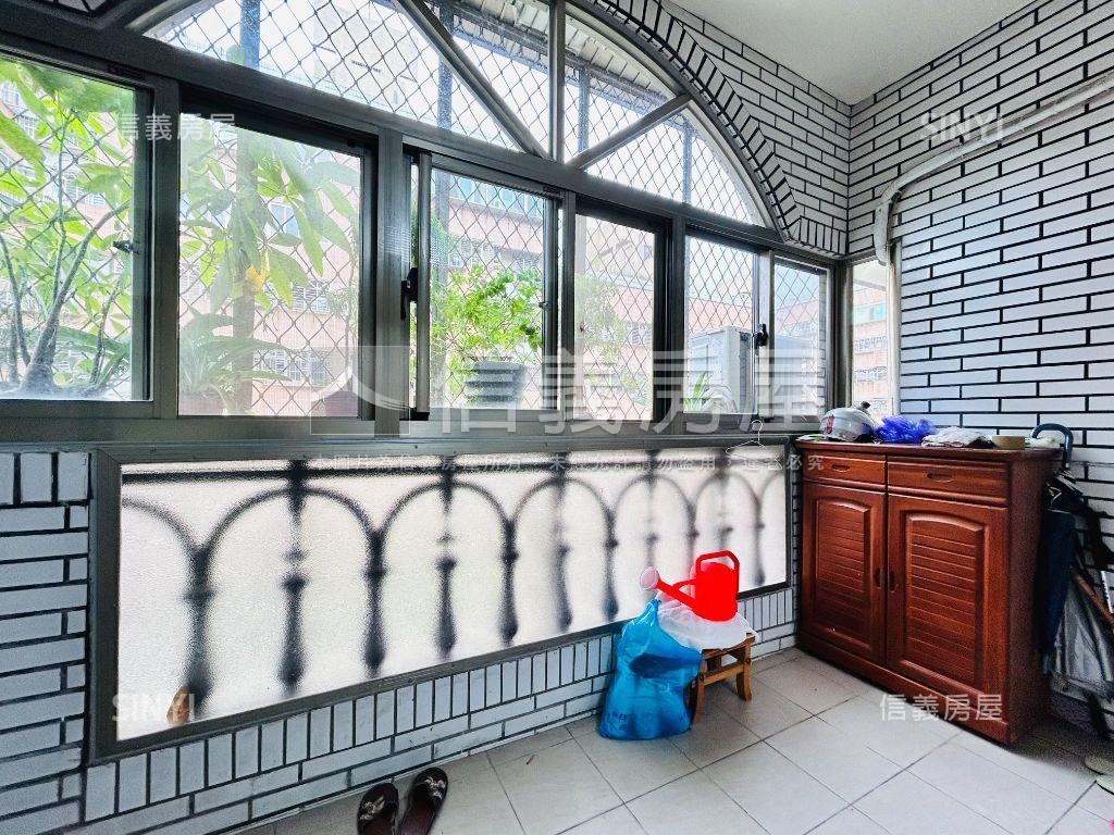 大空間稀有邊間釋出房屋室內格局與周邊環境