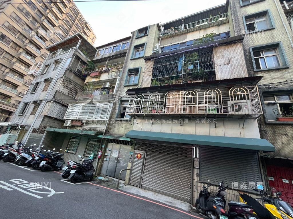 民有街稀有頂加房屋室內格局與周邊環境