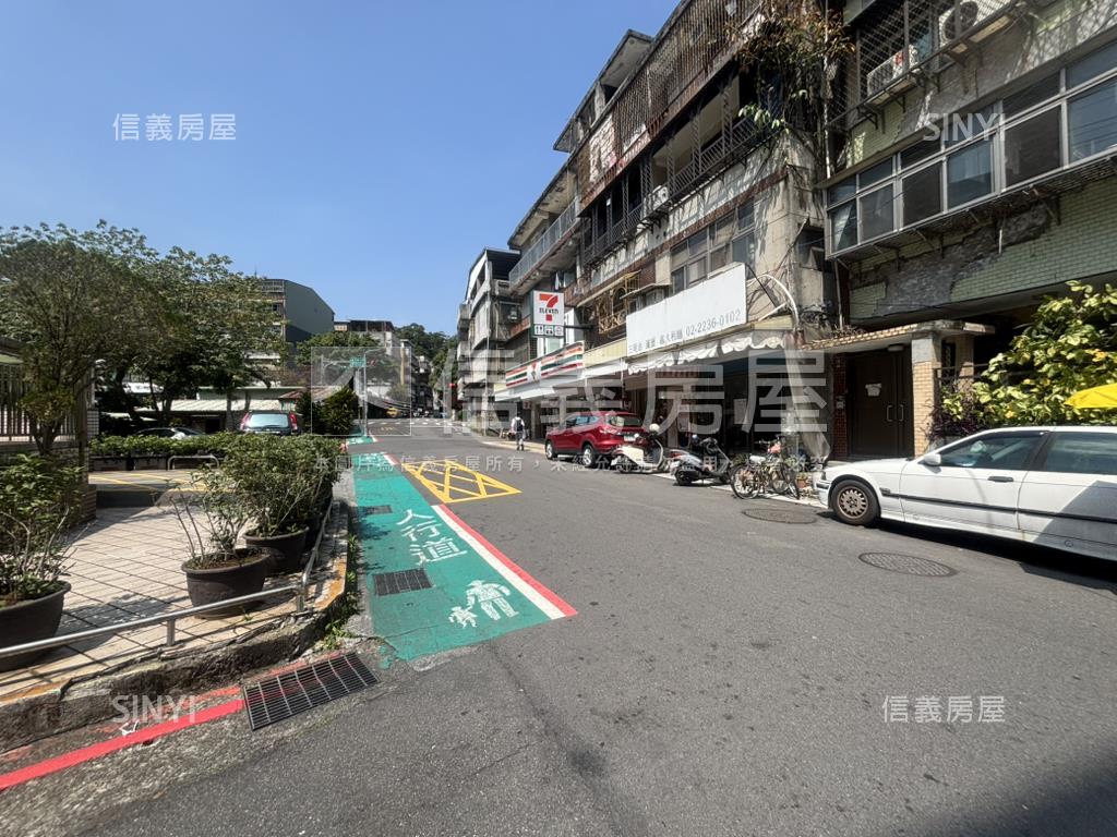 和興路靜巷２樓房屋室內格局與周邊環境