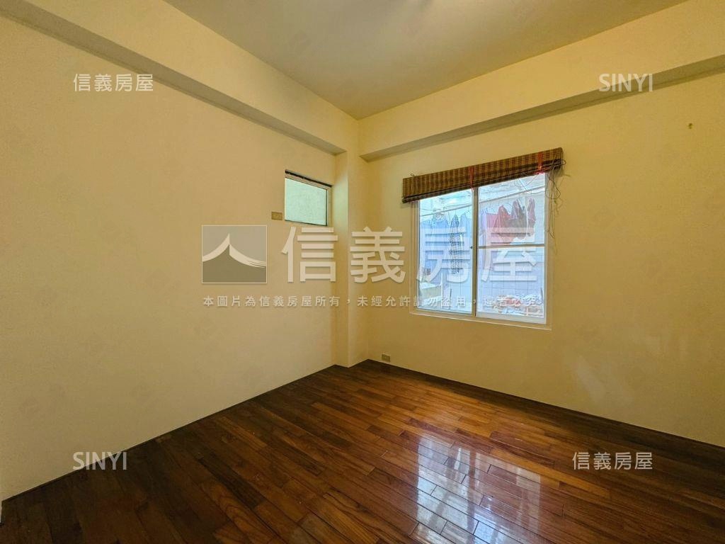伯爵夫人稀有釋出庭園戶房屋室內格局與周邊環境