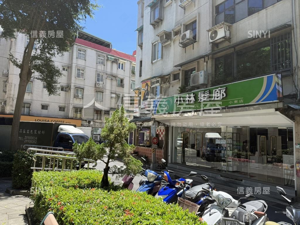 天母知名連鎖店金店面房屋室內格局與周邊環境