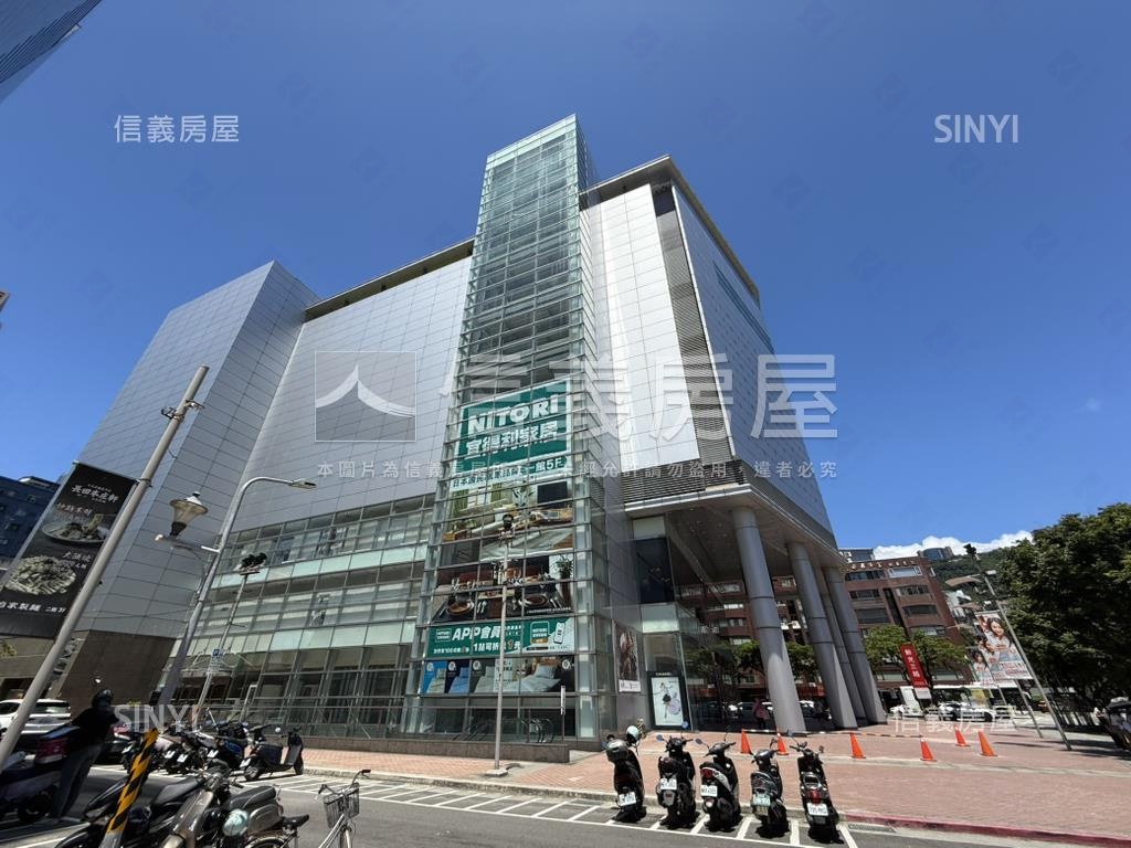 天母知名連鎖店金店面房屋室內格局與周邊環境