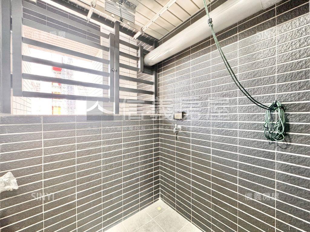 達麗未來市稀有四房平車房屋室內格局與周邊環境