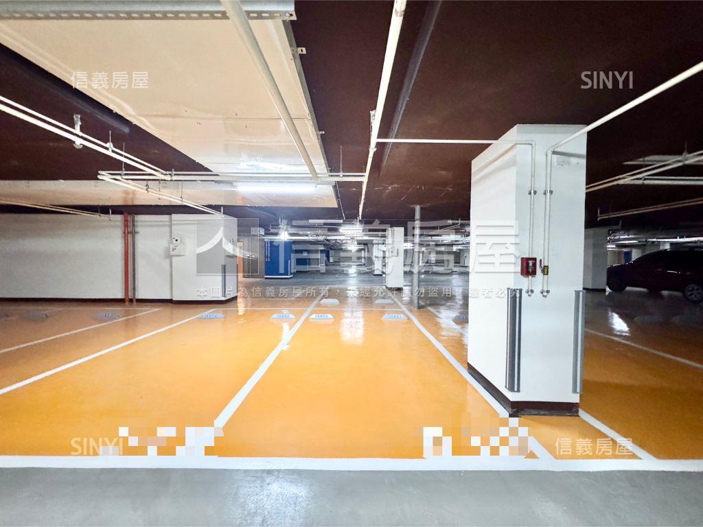 達麗未來市稀有四房平車房屋室內格局與周邊環境