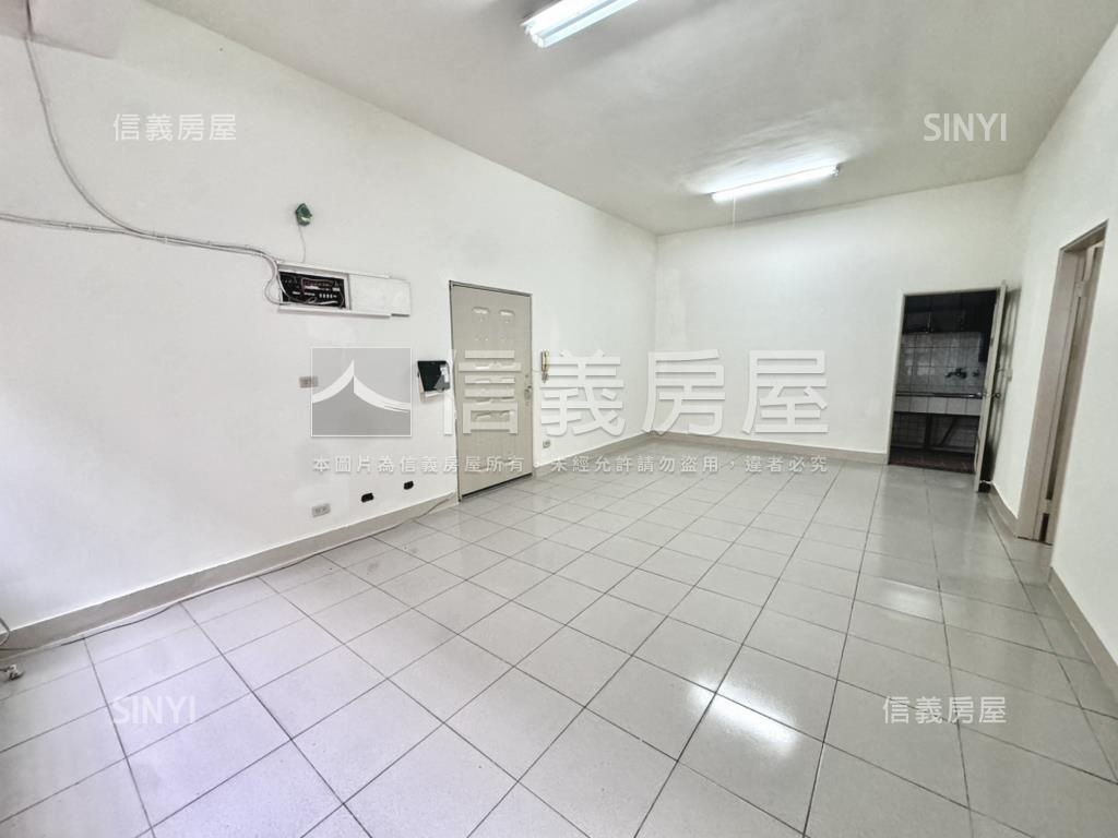 寶興三樓吉品房屋室內格局與周邊環境