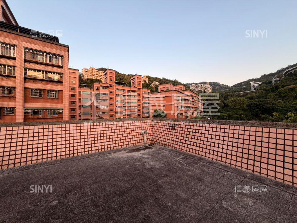 低總價邊間大套房房屋室內格局與周邊環境