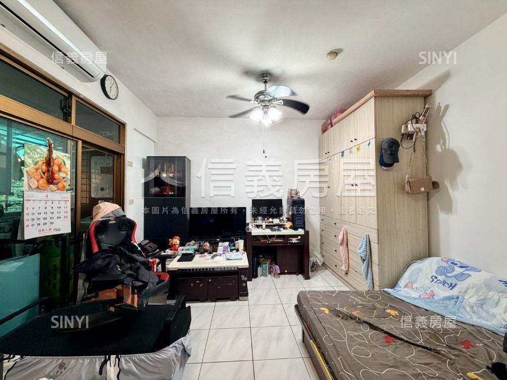 低總價邊間大套房房屋室內格局與周邊環境