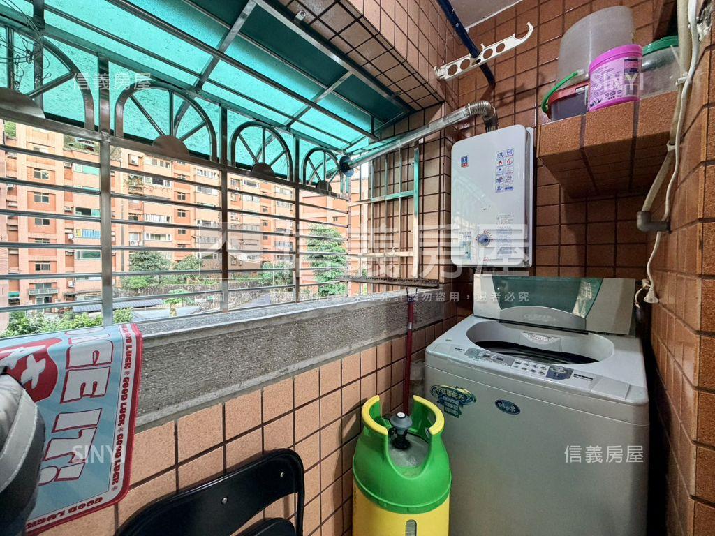 低總價邊間大套房房屋室內格局與周邊環境