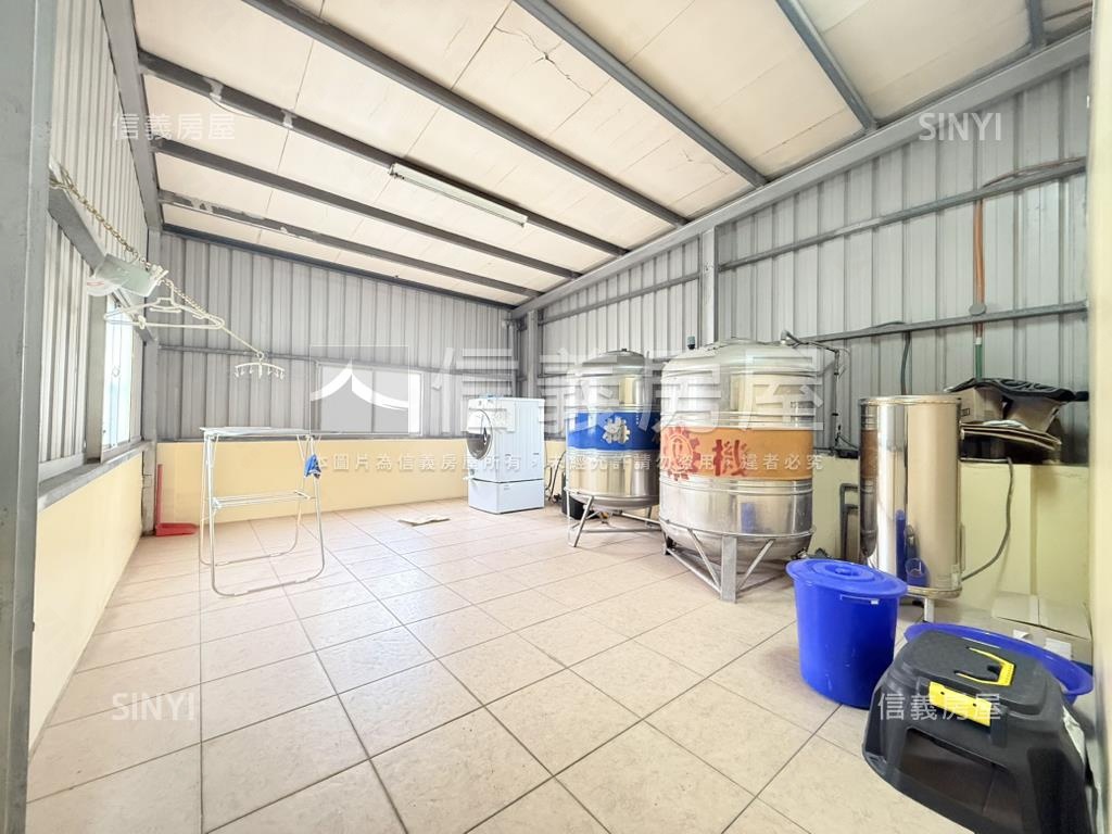 建國一路正路稀有翻新透店房屋室內格局與周邊環境