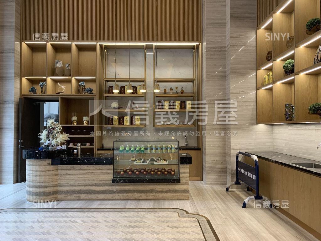 愛情河左岸首排河景房平車房屋室內格局與周邊環境