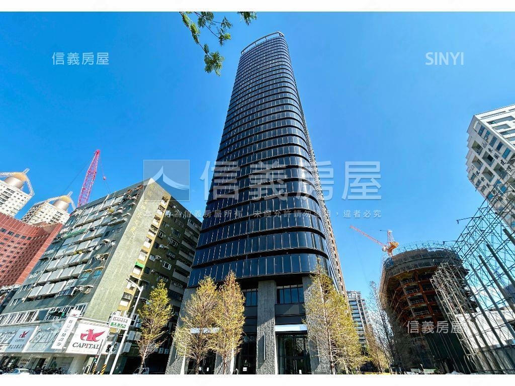 愛情河左岸首排河景房平車房屋室內格局與周邊環境