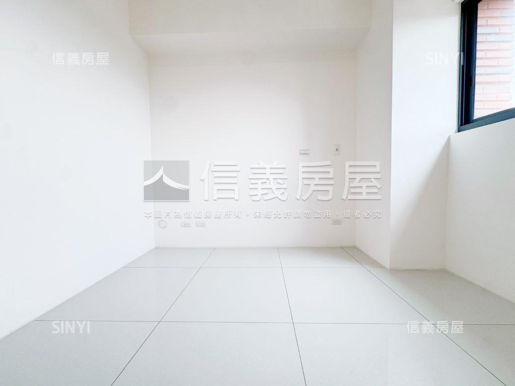 中路－君邑富永美三房車位房屋室內格局與周邊環境