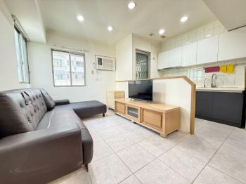 中華勝利商圈兩房車位