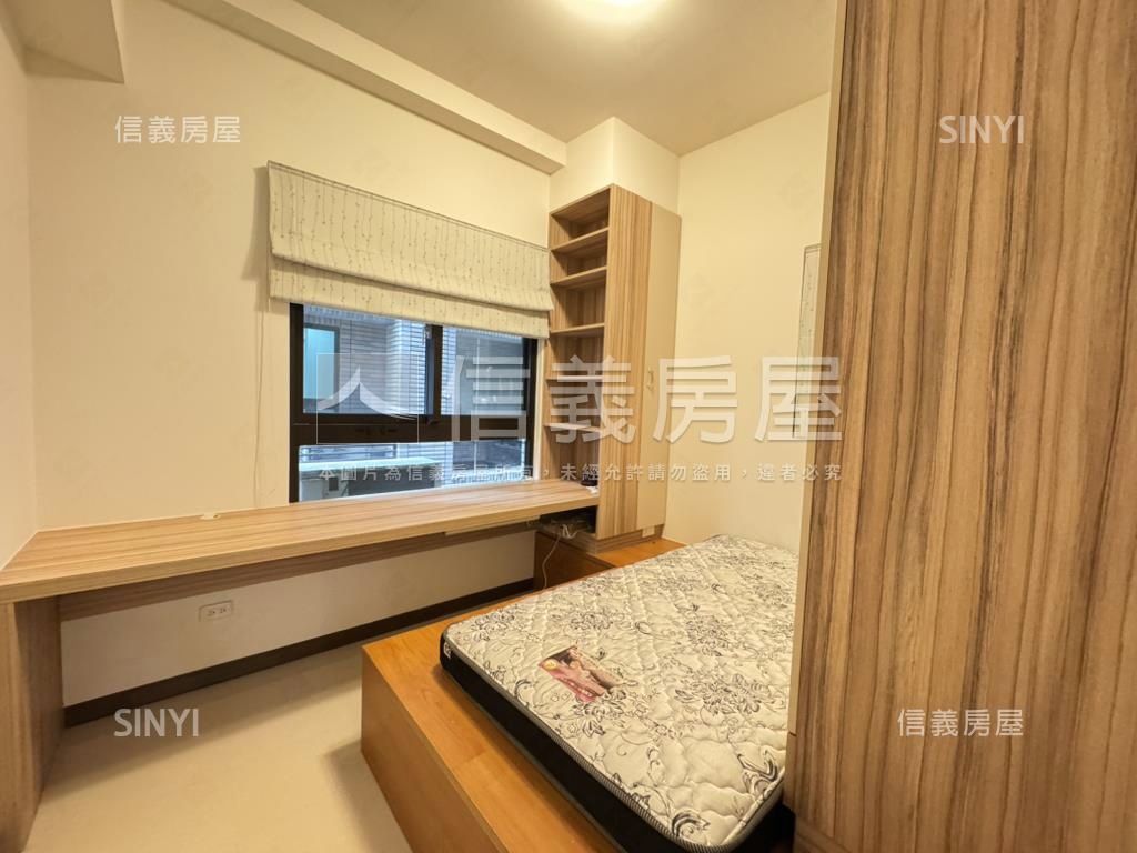 伯爵與夫人溫馨美三房車位房屋室內格局與周邊環境