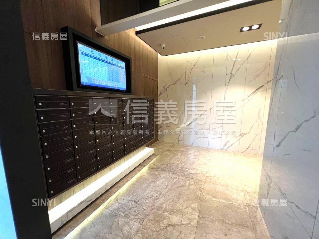 水湳經貿遠雄純寓一房平車房屋室內格局與周邊環境