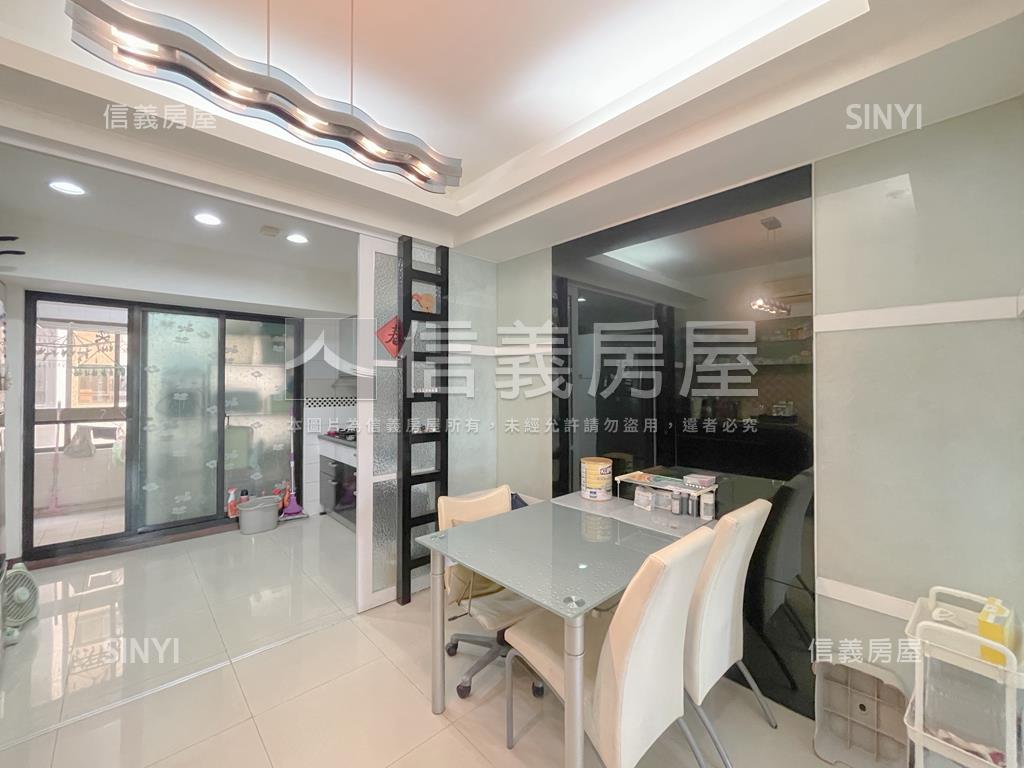 美術館太普風格四房平車房屋室內格局與周邊環境